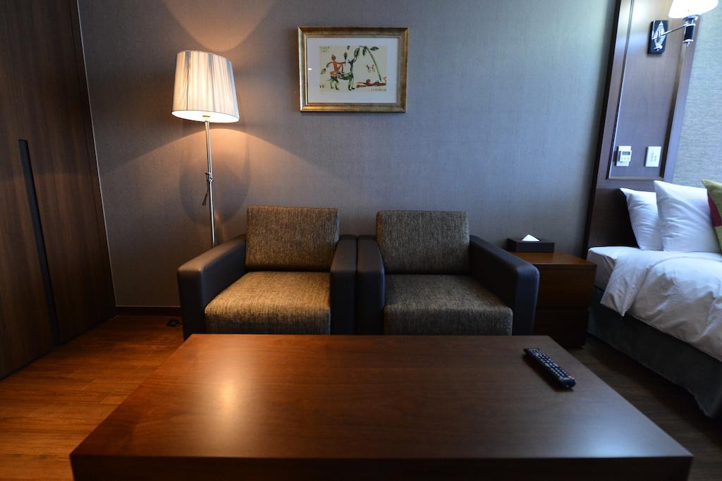 Haeden Hotel High End Suwon Eksteriør bilde