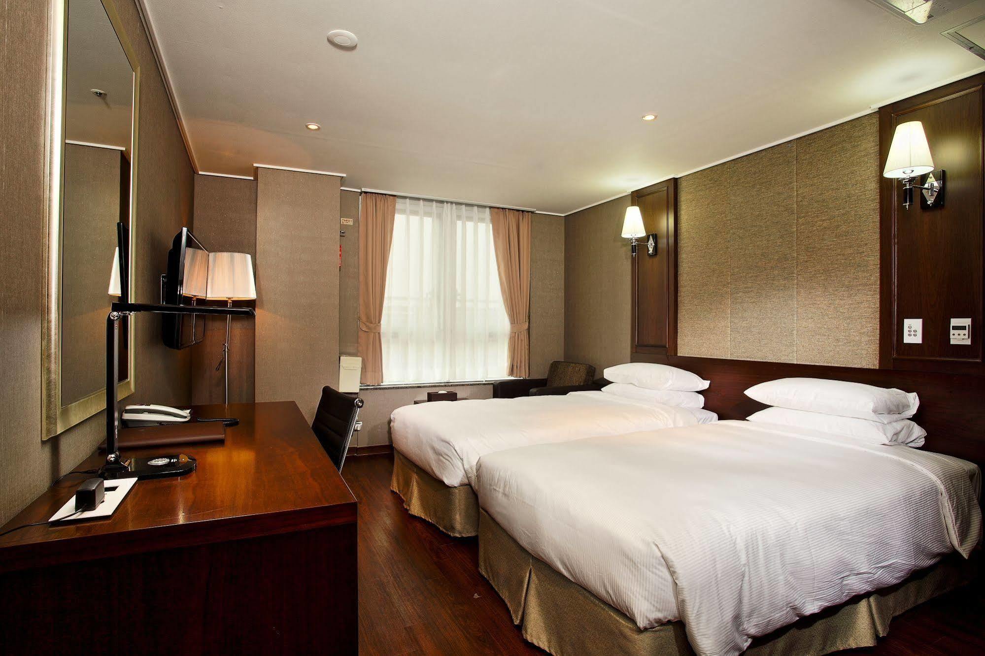 Haeden Hotel High End Suwon Eksteriør bilde